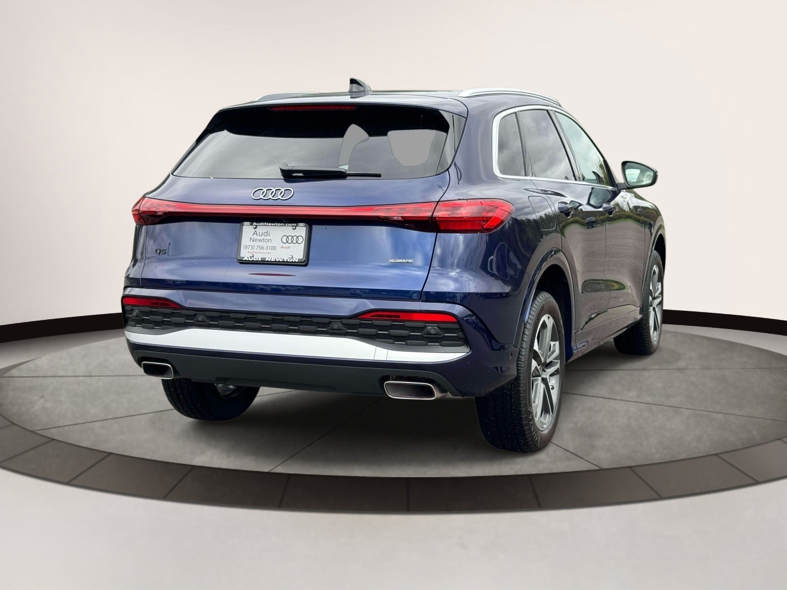 2025 Audi Q5 Premium