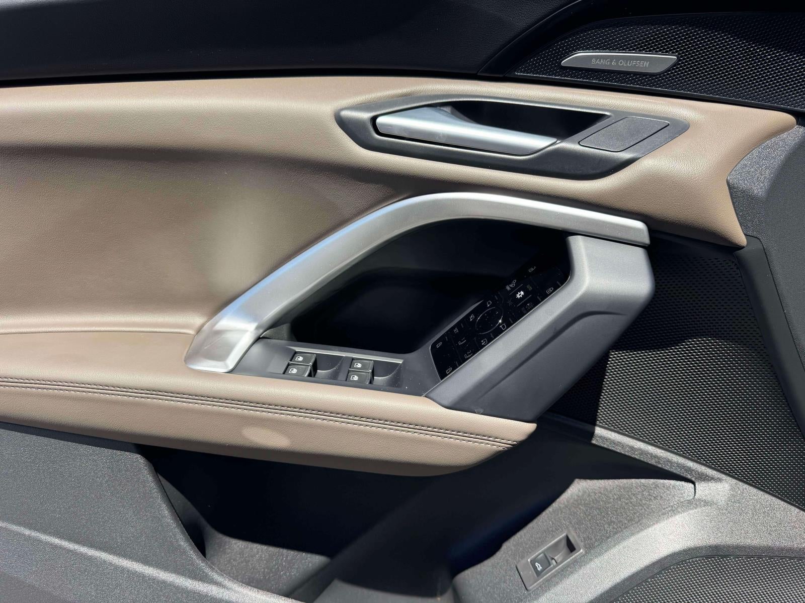 2025 Audi Q5 2.0T Premium Plus