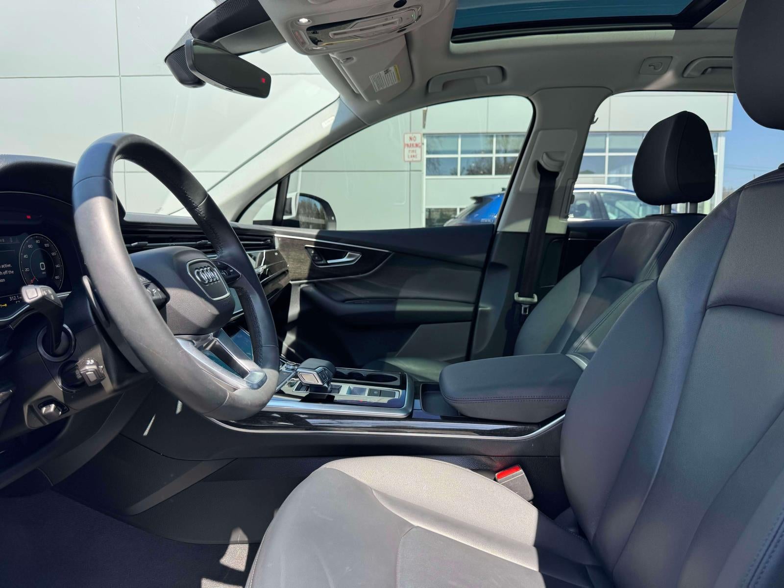 2023 Audi Q7 45 Premium