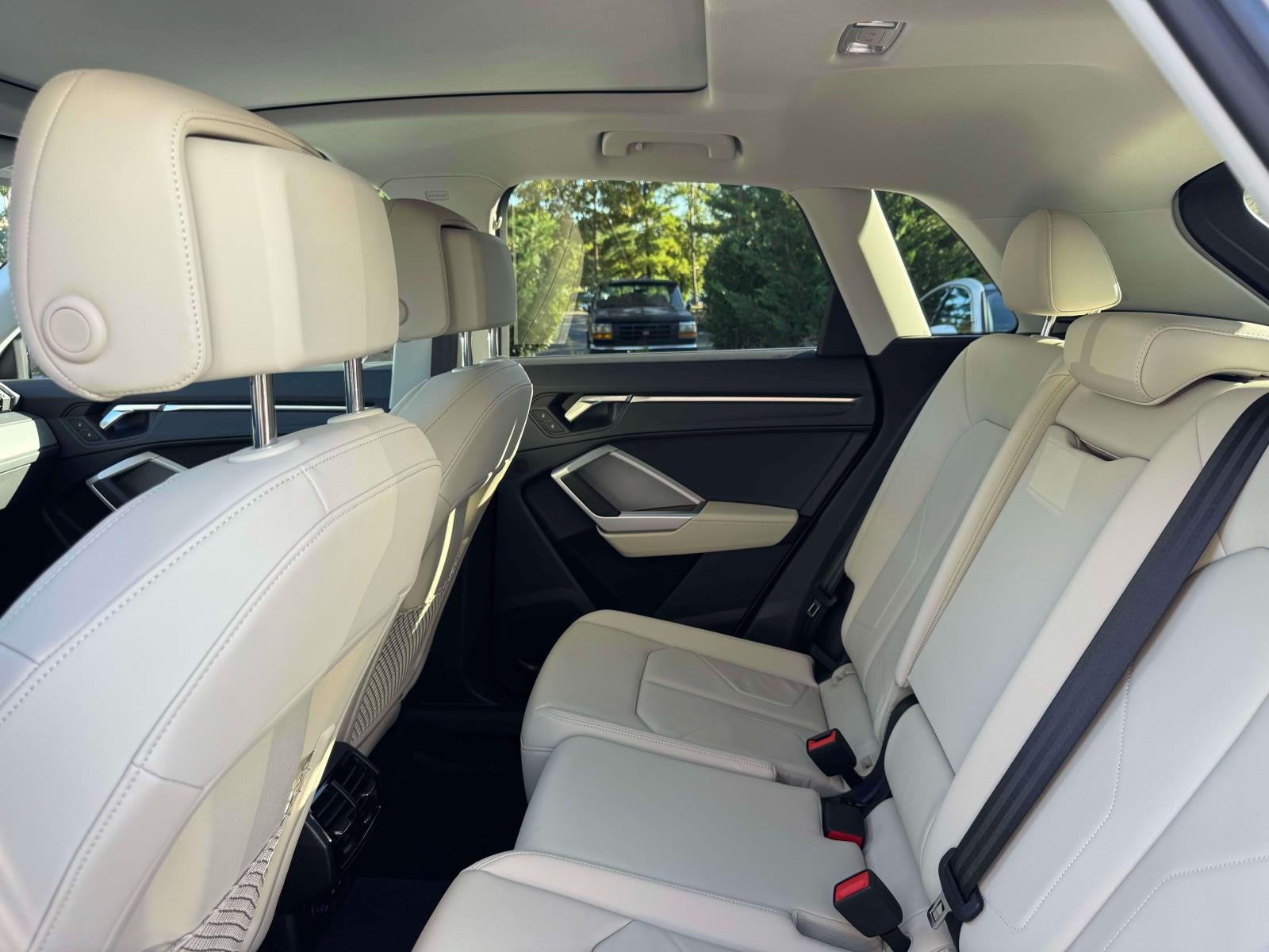 2025 Audi Q3 Premium