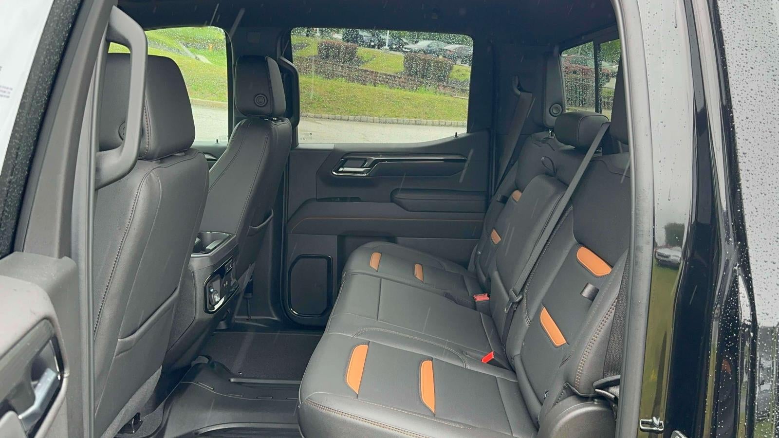 2025 GMC Sierra 1500 4WD Crew Cab 147 AT4