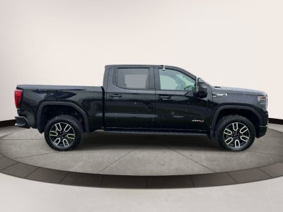 2025 GMC Sierra 1500 4WD Crew Cab 147 AT4