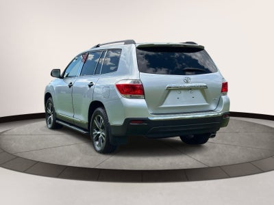 2013 Toyota Highlander 4WD 4dr V6 (Natl)