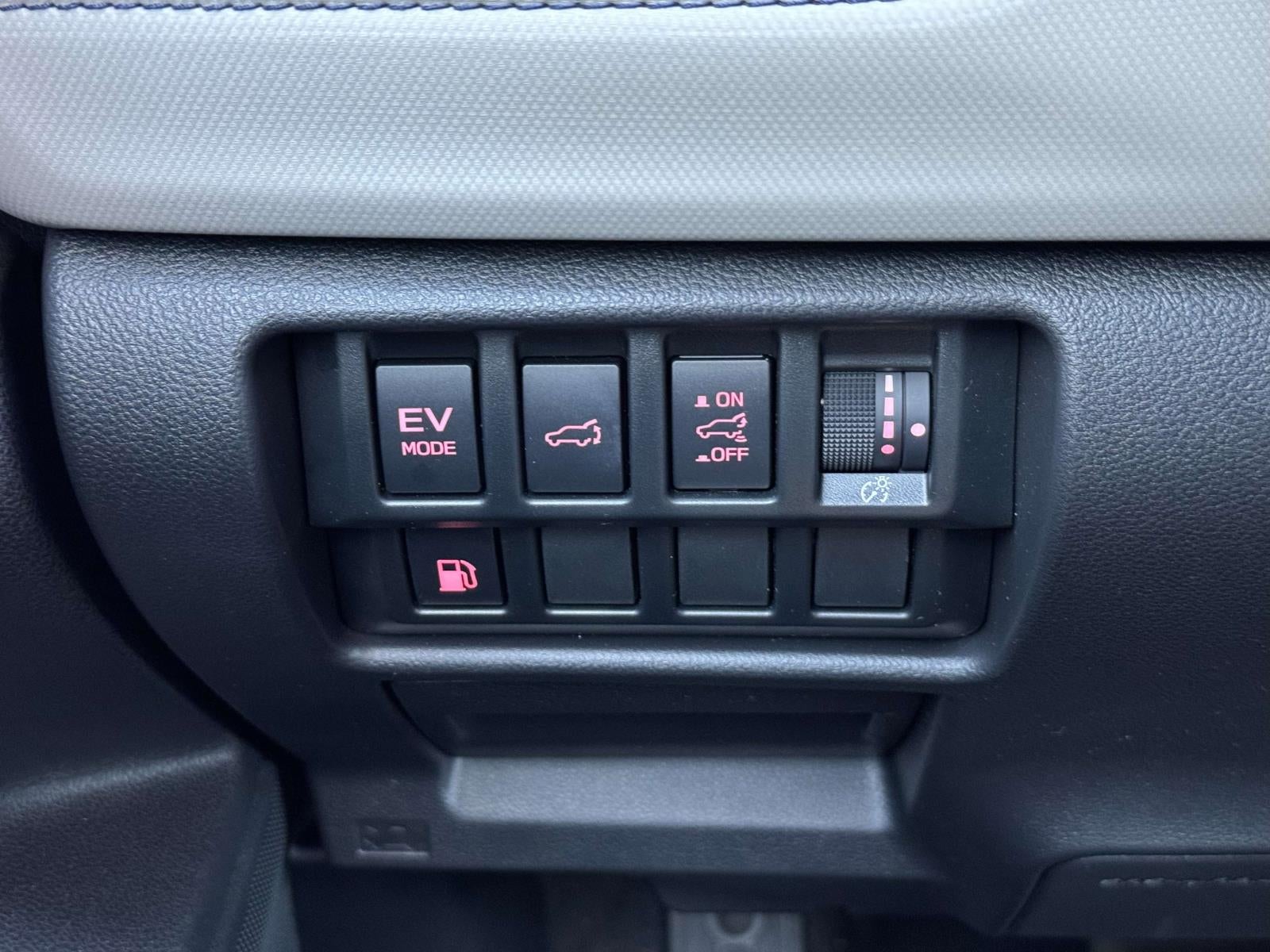 2025 Subaru Forester Limited Hybrid AWD