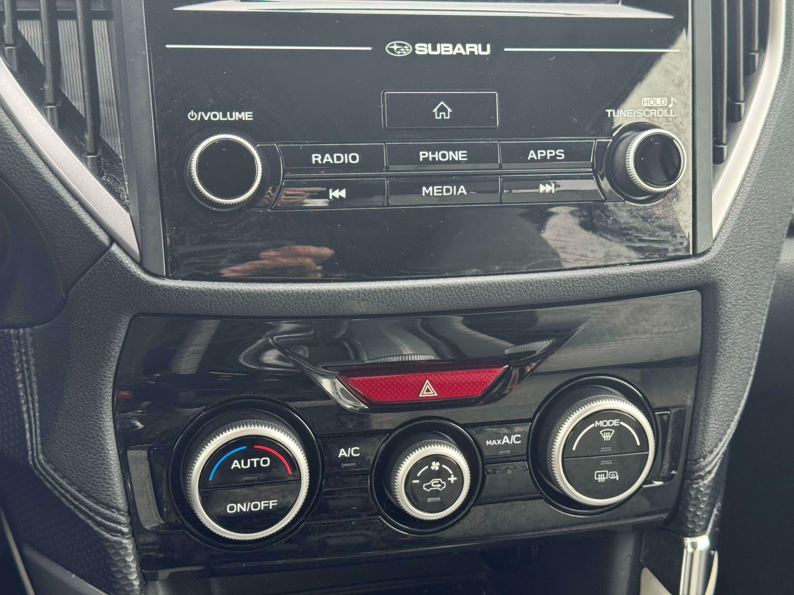 2024 Subaru Forester Premium AWD