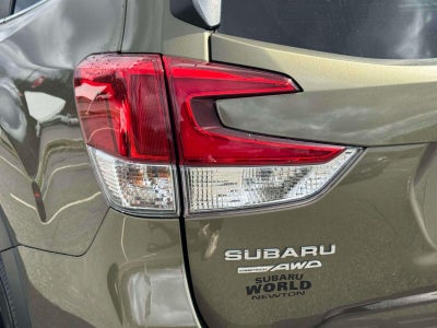 2023 Subaru Forester Limited CVT