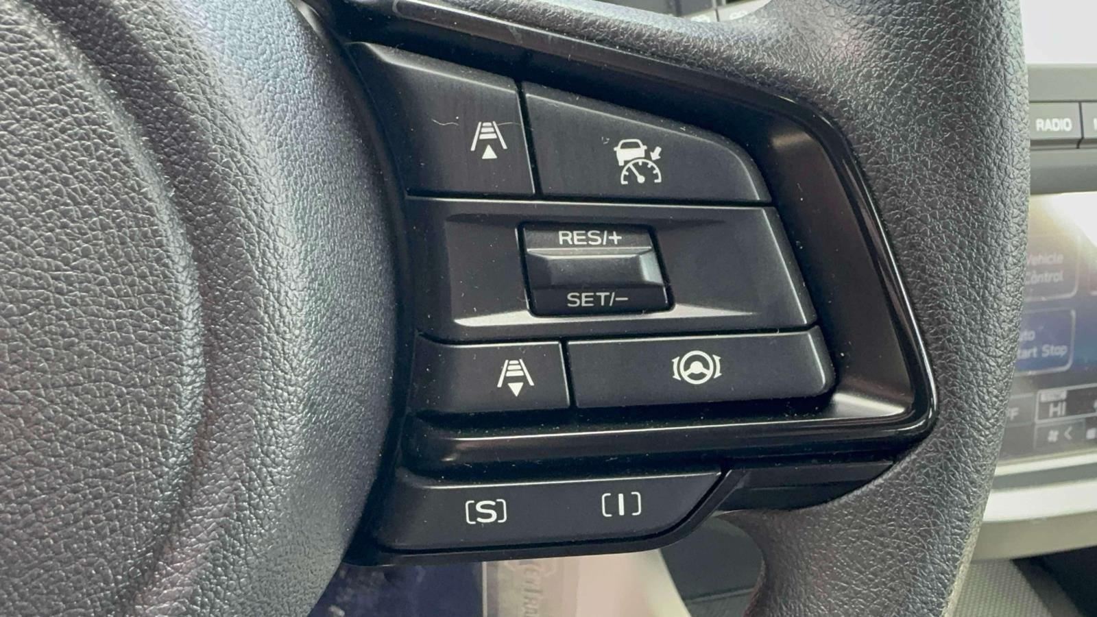 2025 Subaru Forester AWD