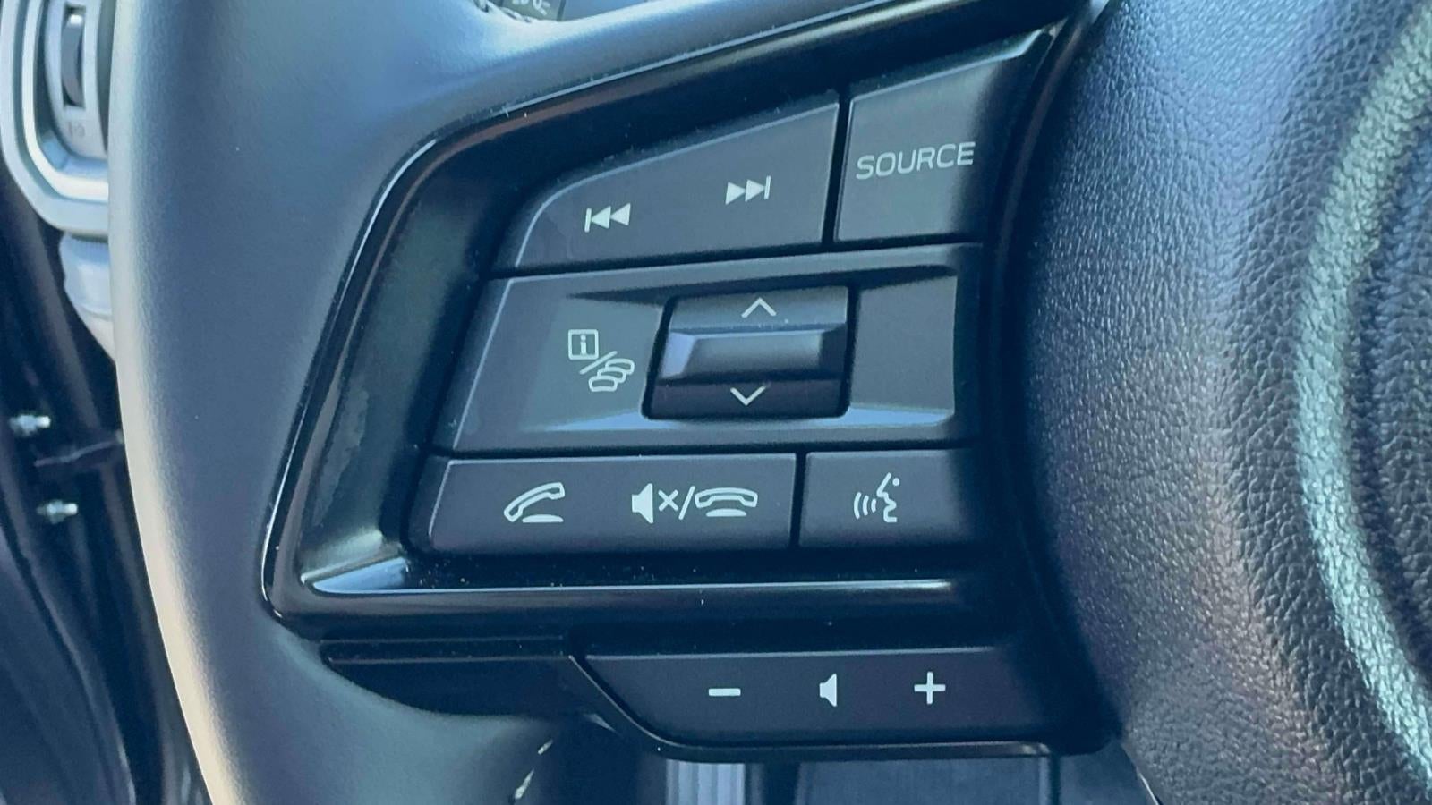 2025 Subaru Forester Premium Hybrid AWD