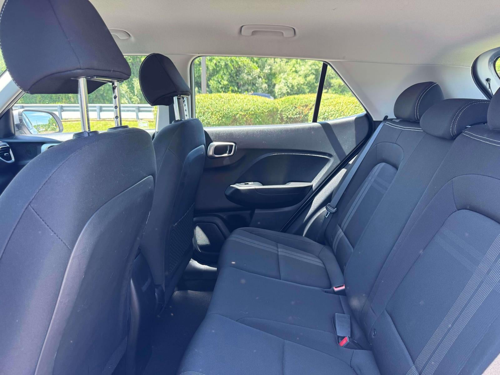 2021 Hyundai Venue SEL IVT