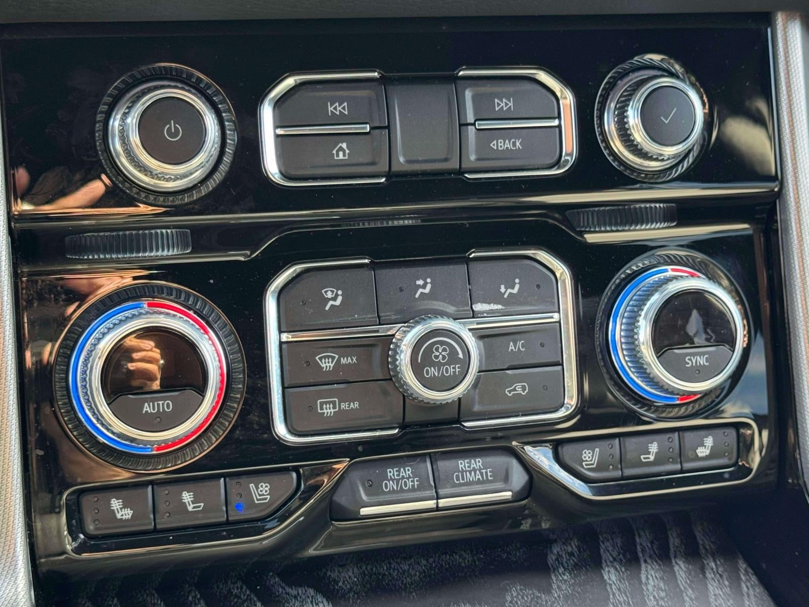 2024 GMC Yukon 4WD 4dr Denali