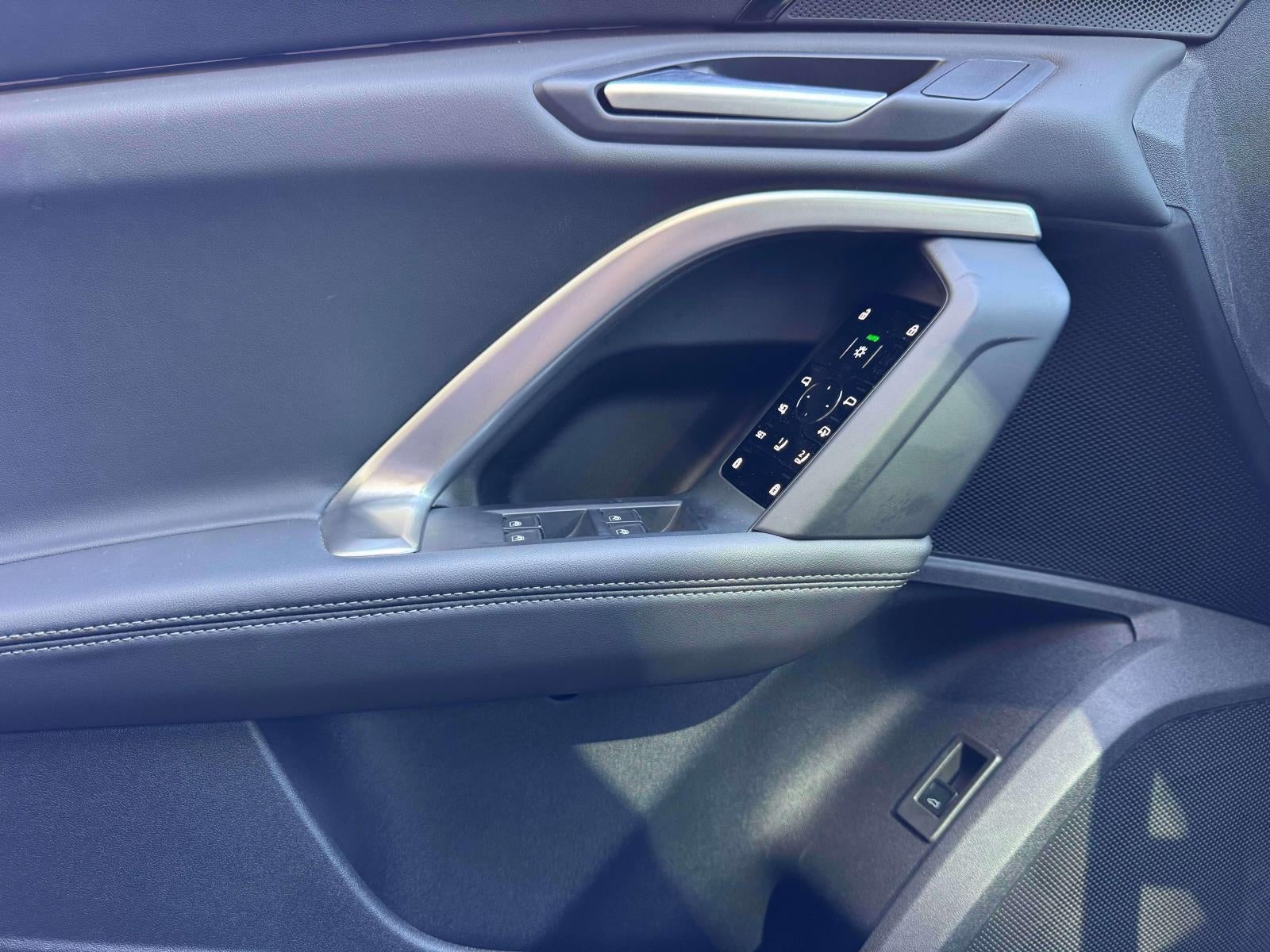 2025 Audi Q5 Premium 2.0 TFSI quattro