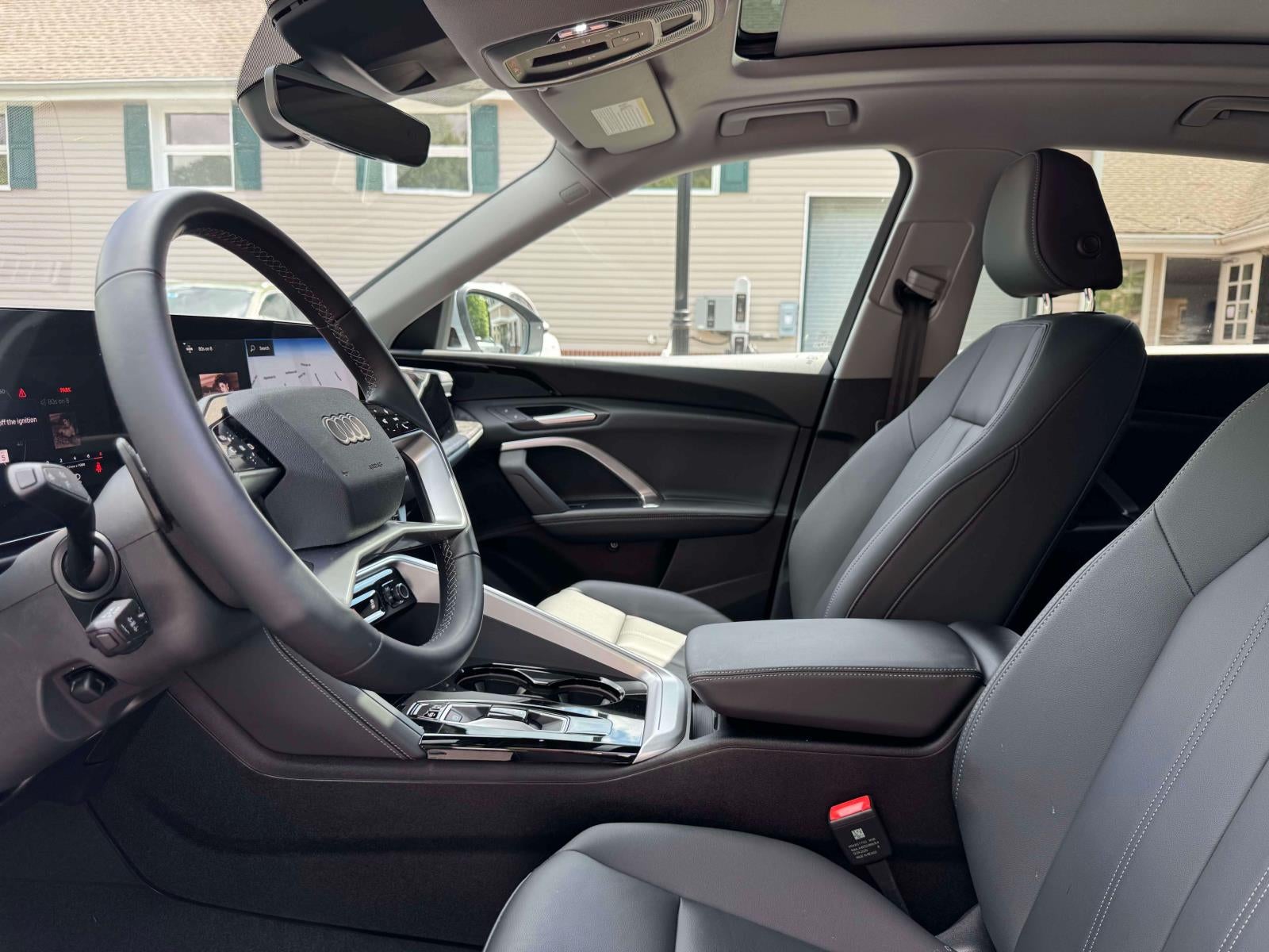 2025 Audi Q5 Premium 2.0 TFSI quattro
