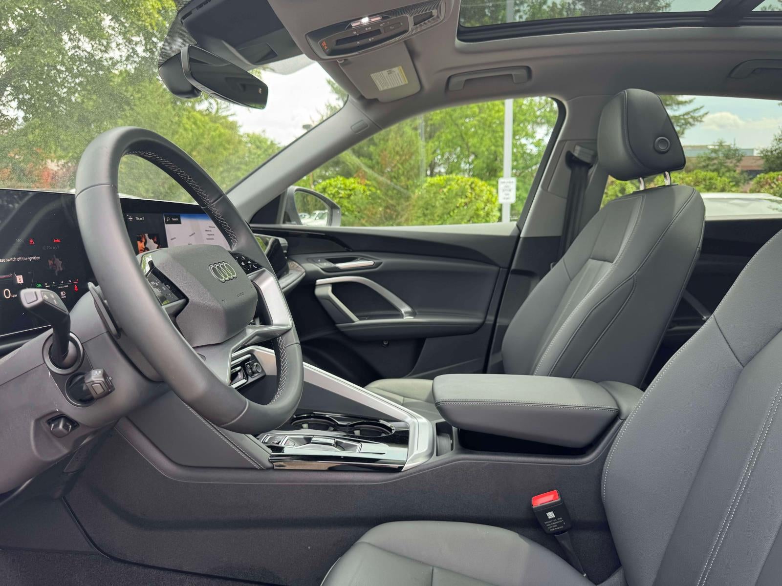 2025 Audi Q5 Premium 2.0 TFSI quattro