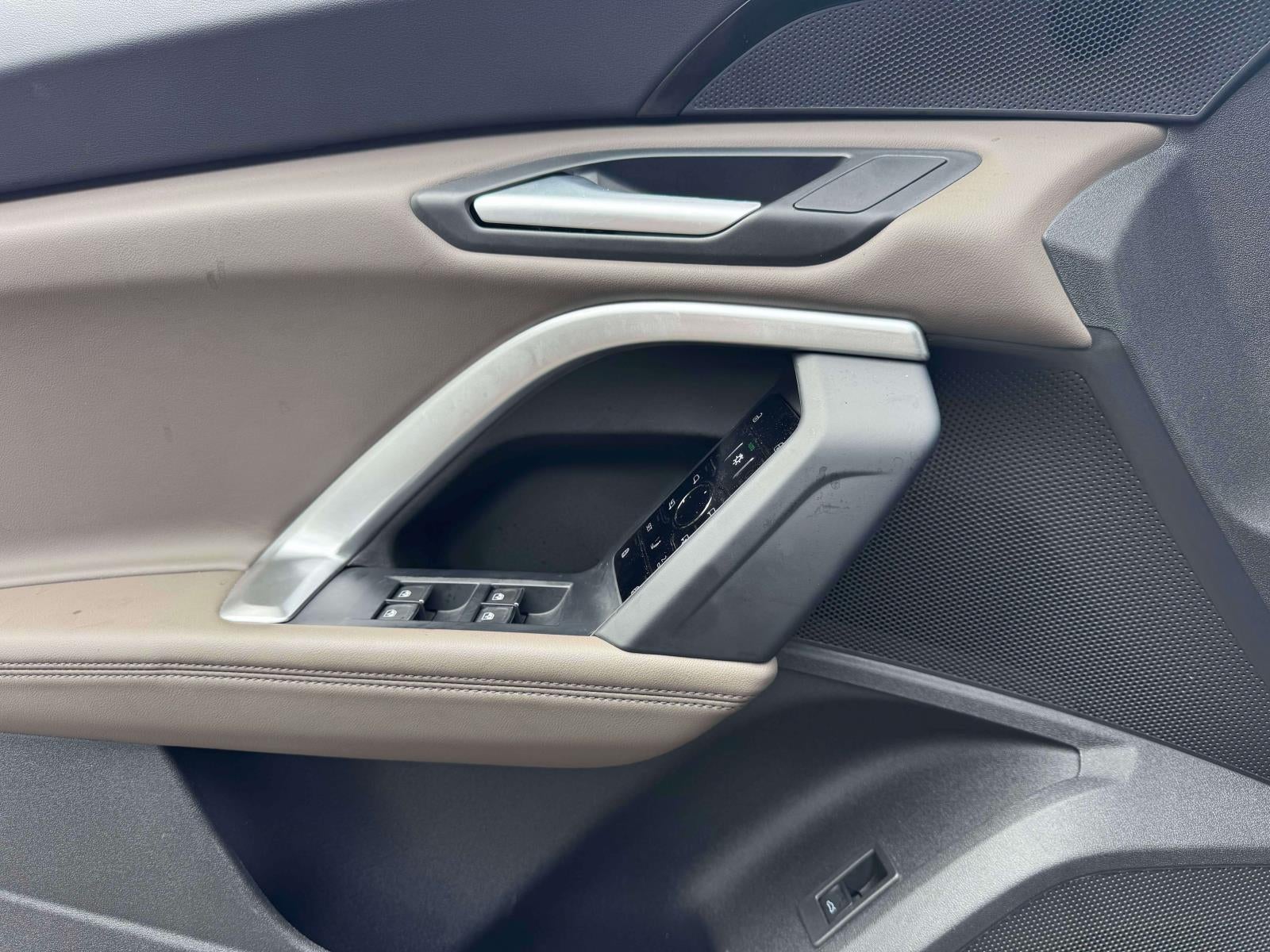 2025 Audi Q5 Premium 2.0 TFSI quattro
