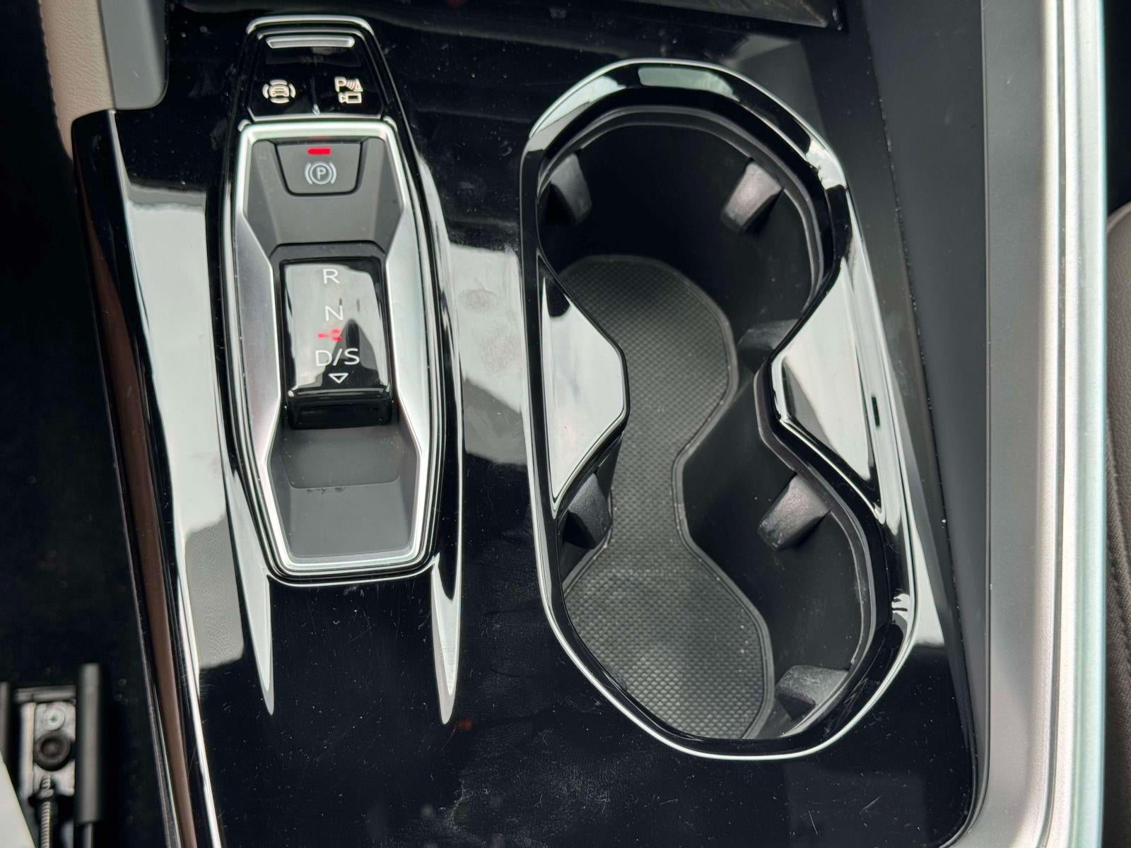 2025 Audi Q5 Premium 2.0 TFSI quattro
