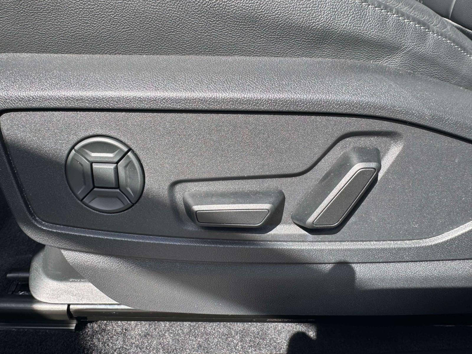 2025 Audi Q5 Premium 2.0 TFSI quattro