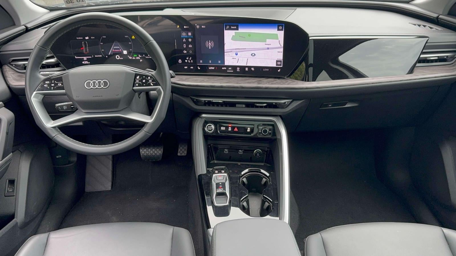 2025 Audi Q5 Premium 2.0 TFSI quattro