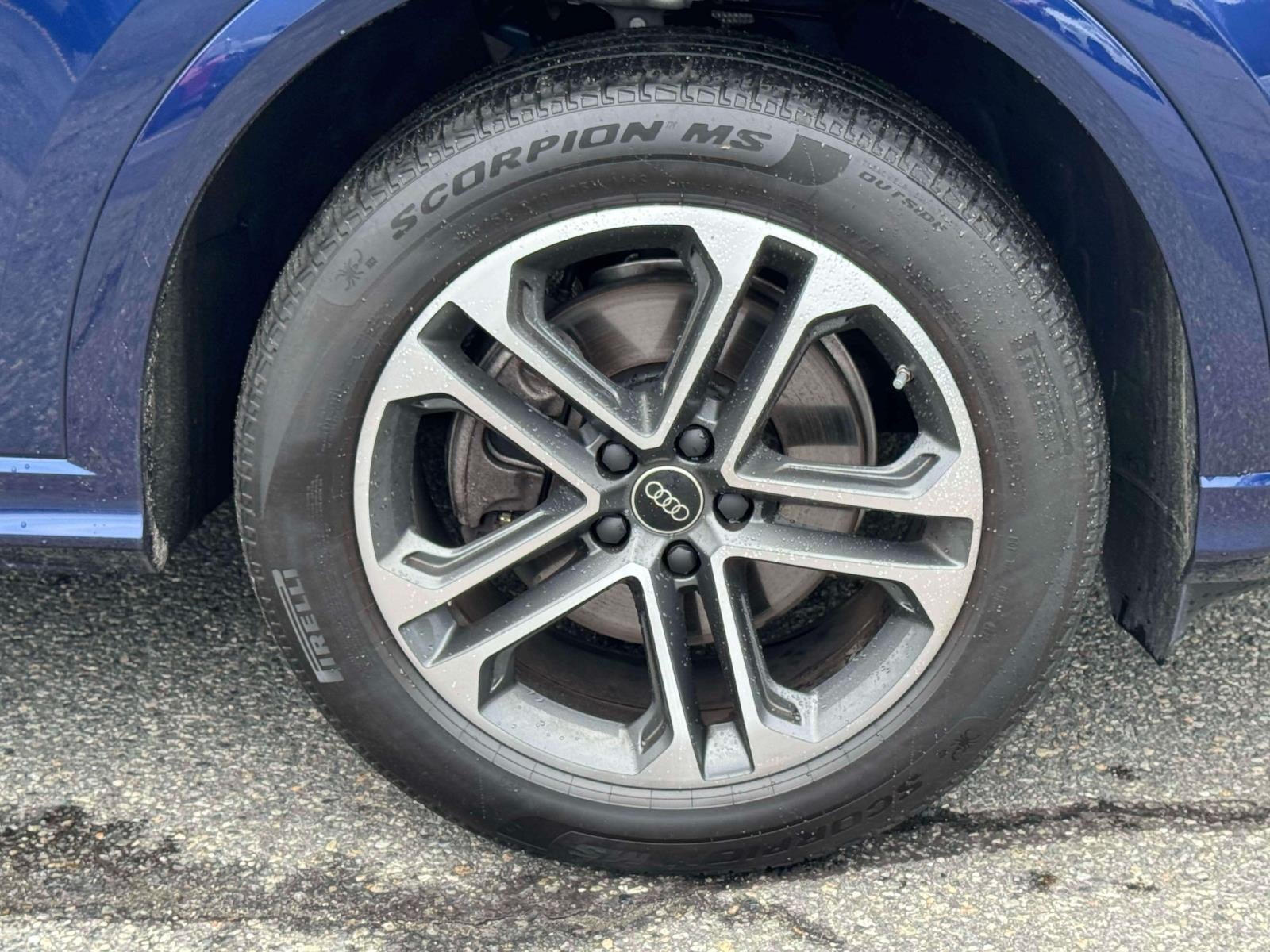 2025 Audi Q5 Premium 2.0 TFSI quattro