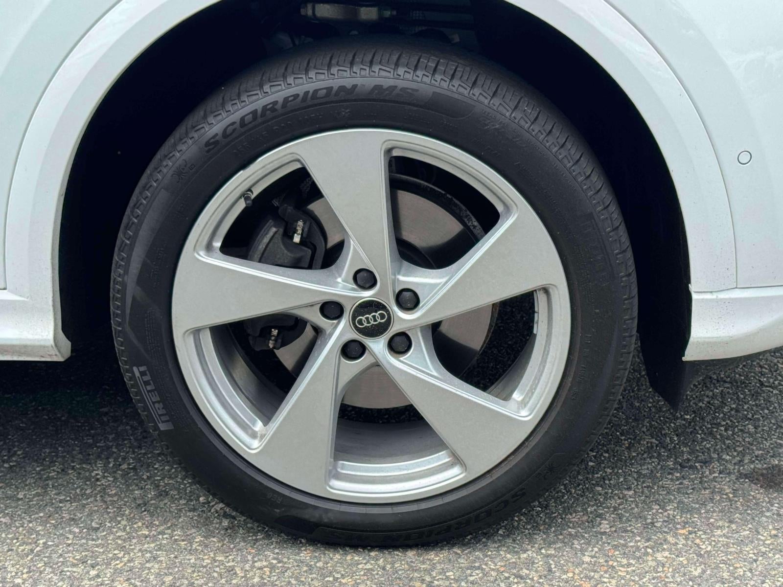 2025 Audi Q5 Premium Plus 2.0 TFSI quattro