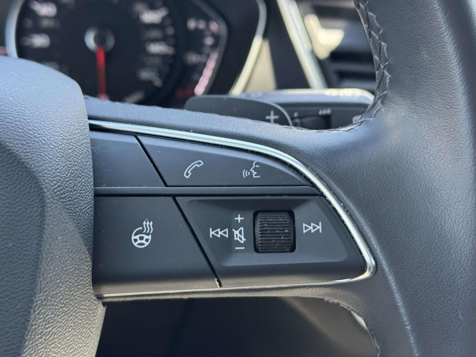 2023 Audi Q5 Premium 40 TFSI quattro