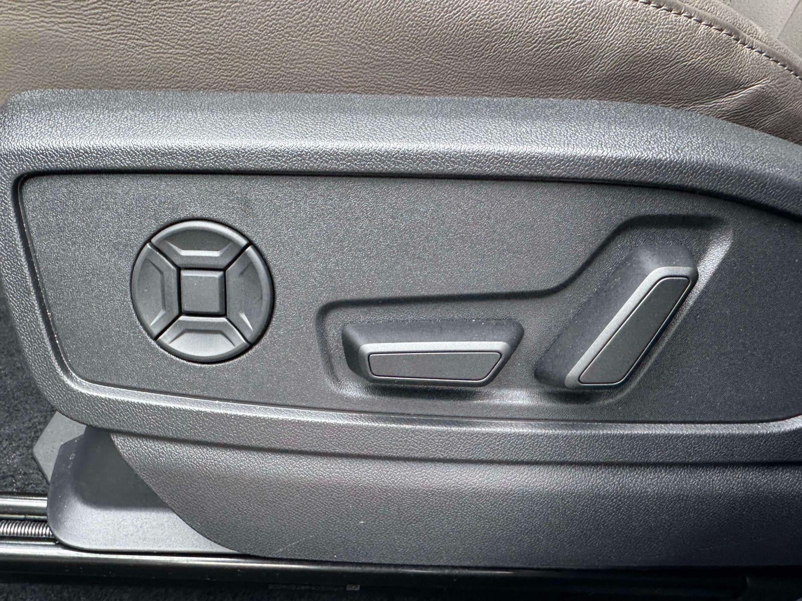 2025 Audi Q5 Sportback Premium 2.0 TFSI quattro