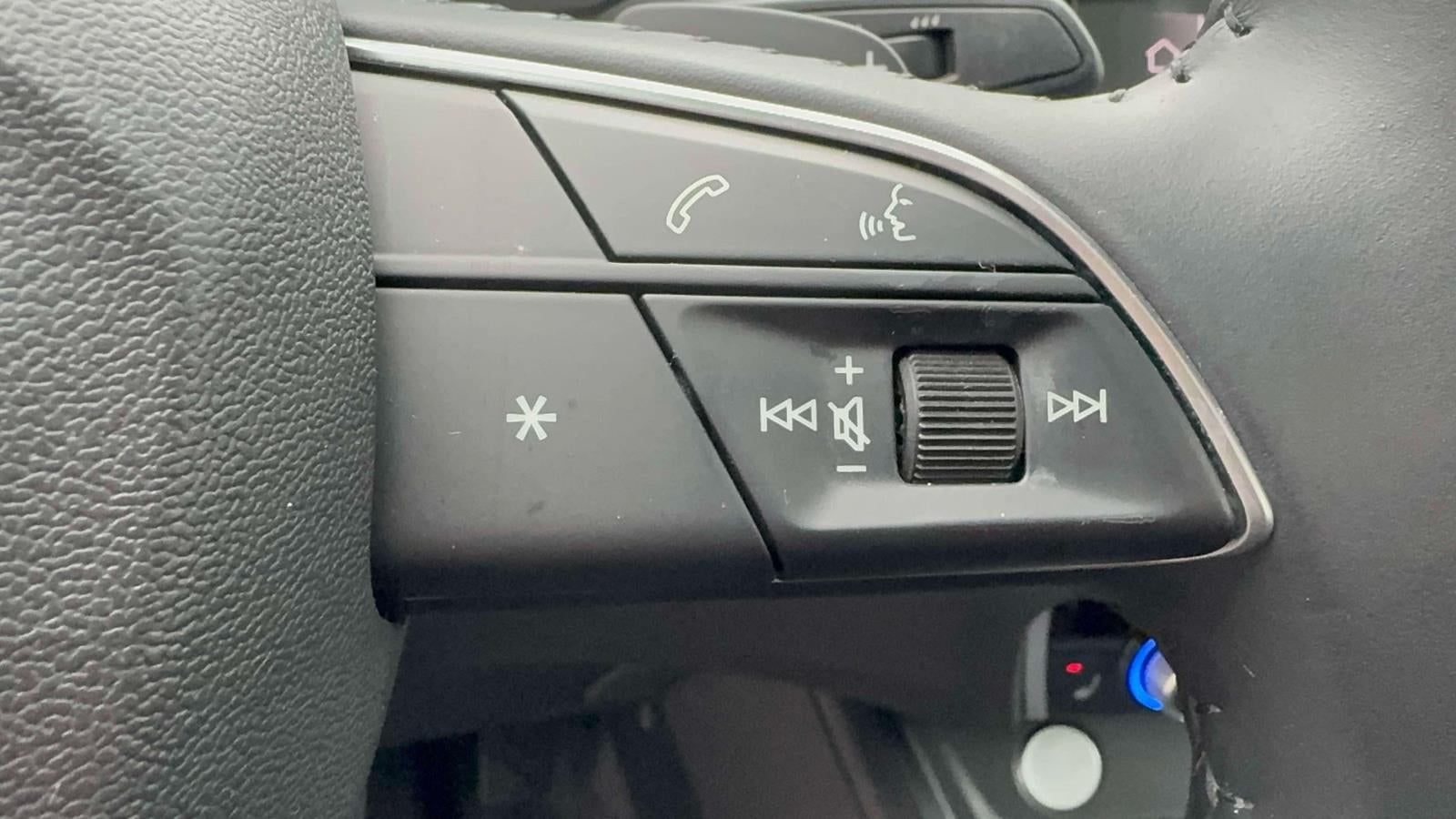 2019 Audi Q3 2.0 TFSI S line Prestige quattro