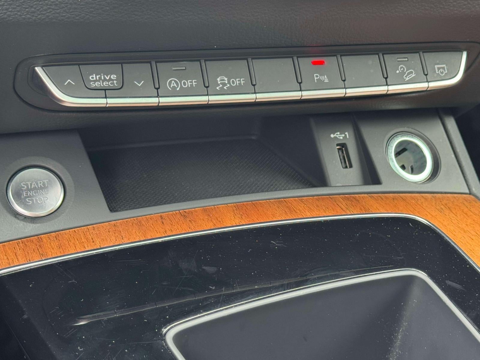 2023 Audi Q5 S line Premium 45 TFSI quattro