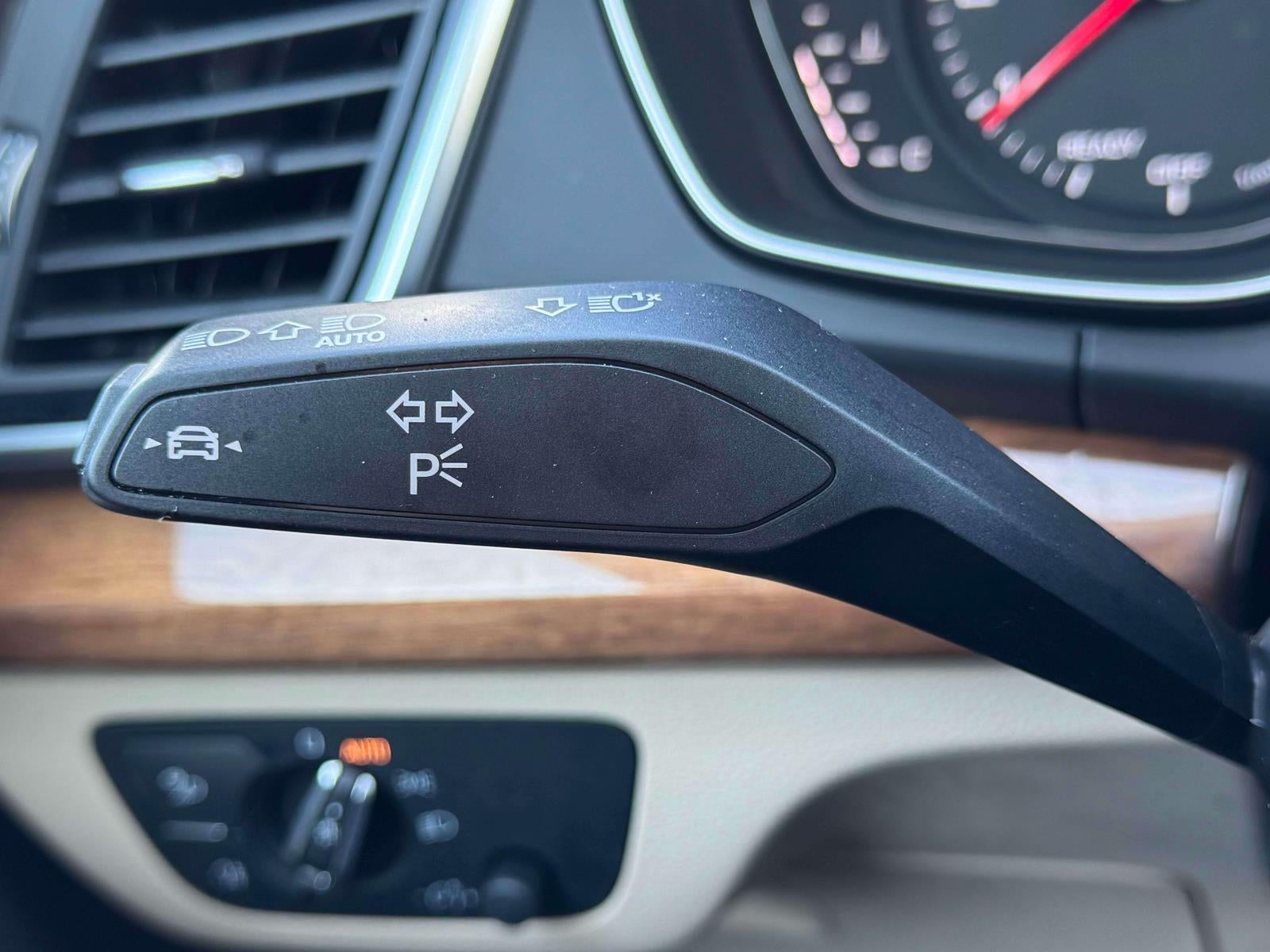 2023 Audi Q5 S line Premium 45 TFSI quattro