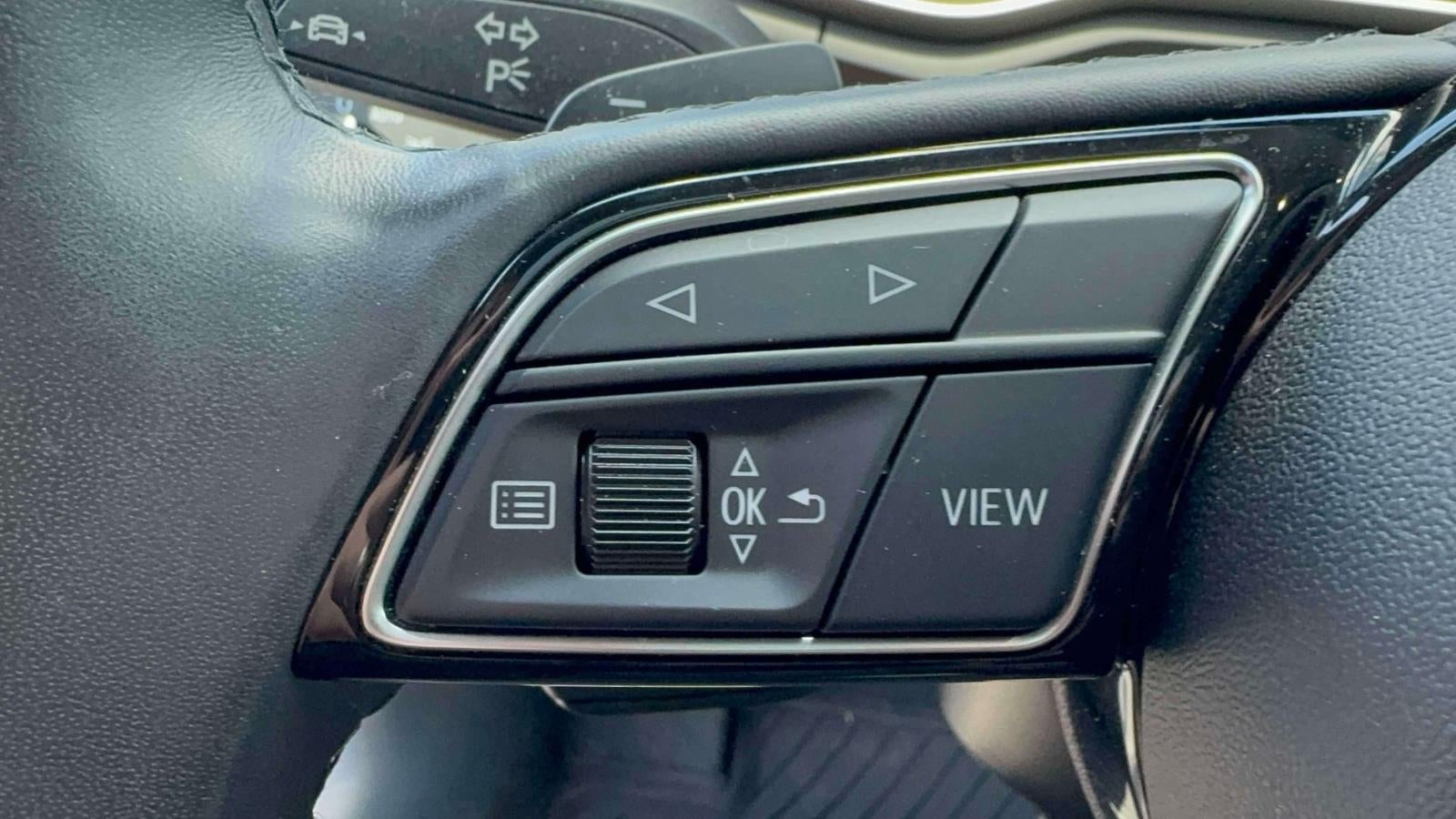 2022 Audi A4 Sedan Premium 40 TFSI quattro