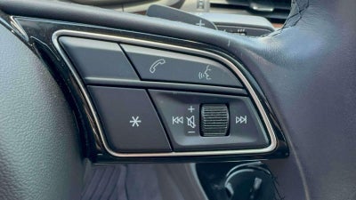 2022 Audi A4 Sedan Premium 40 TFSI quattro