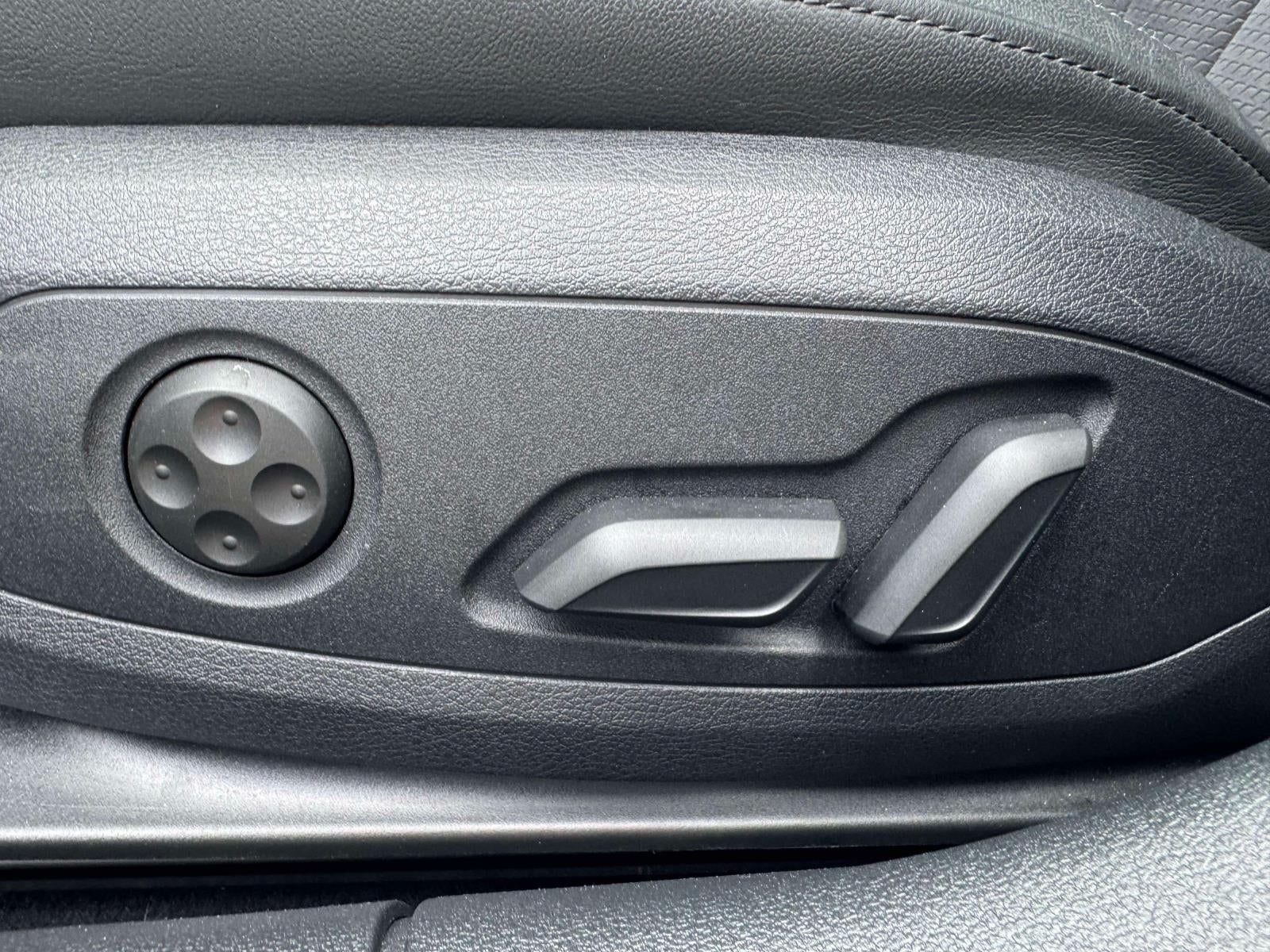 2025 Audi A5 Sportback S line Premium Plus 45 TFSI quattro