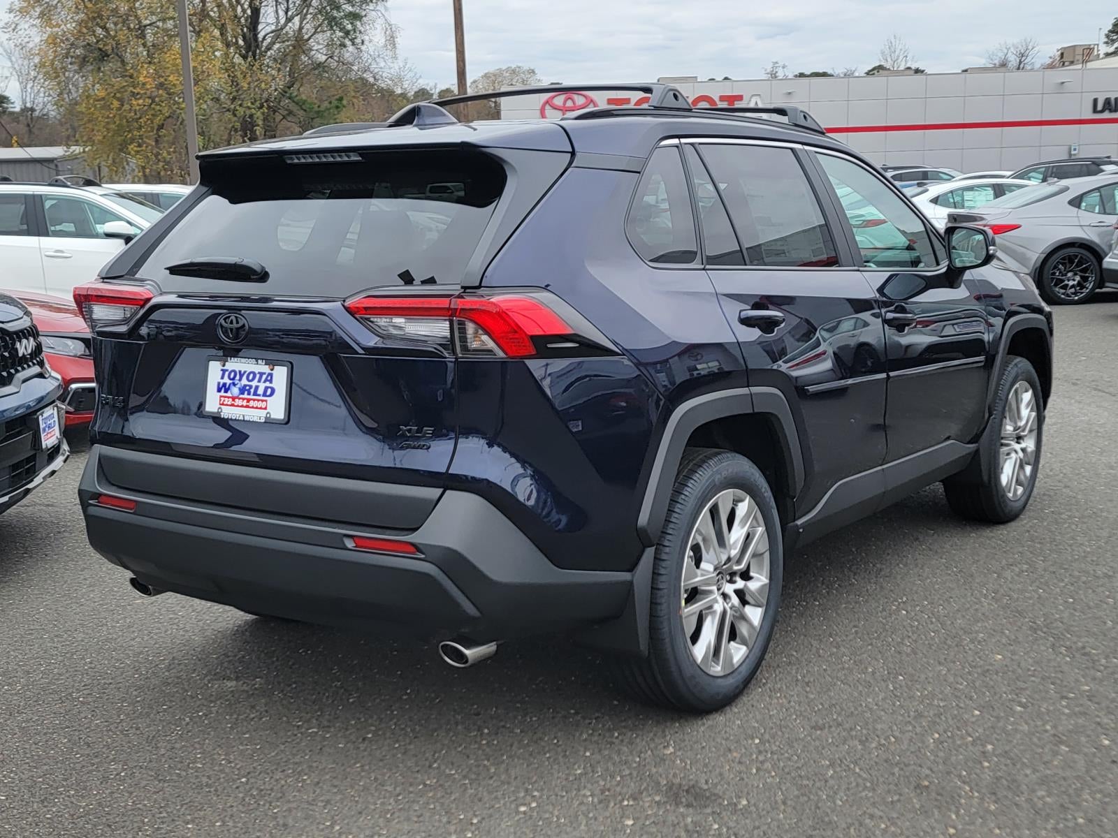 2025 Toyota RAV4 XLE Premium