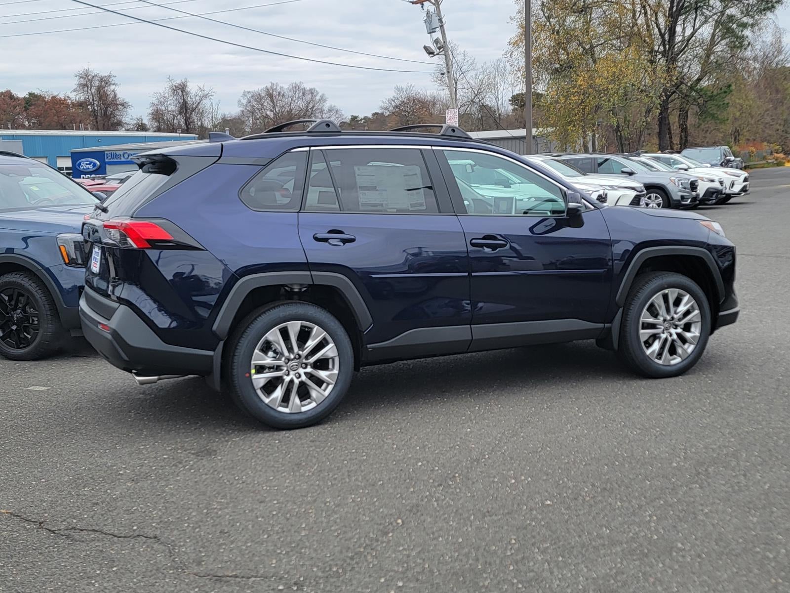 2025 Toyota RAV4 XLE Premium