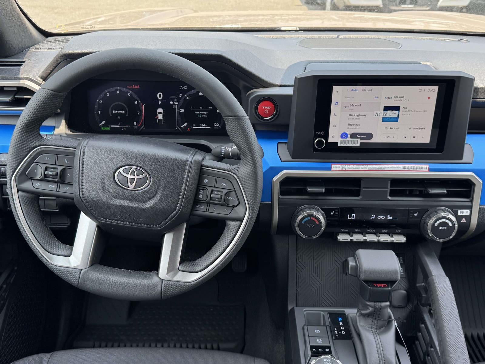 2026 Toyota Tacoma i-FORCE MAX Tacoma TRD Off-Road