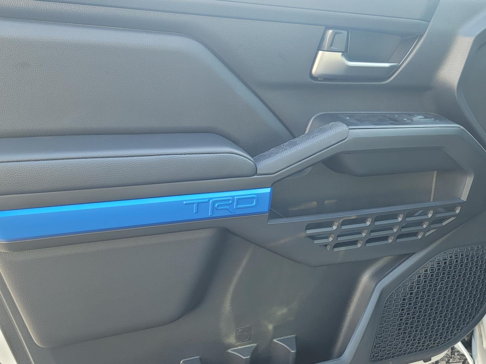 2026 Toyota Tacoma i-FORCE MAX Tacoma TRD Off-Road