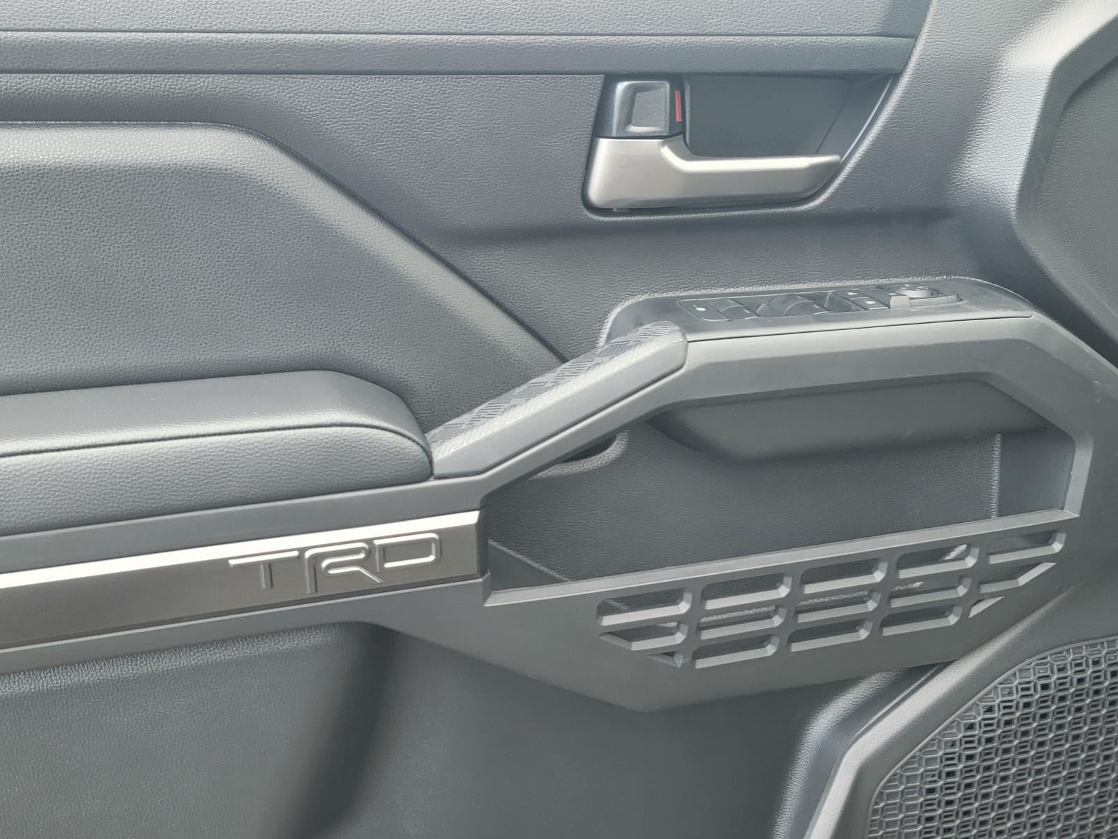 2026 Toyota Tacoma i-FORCE MAX Tacoma TRD Sport