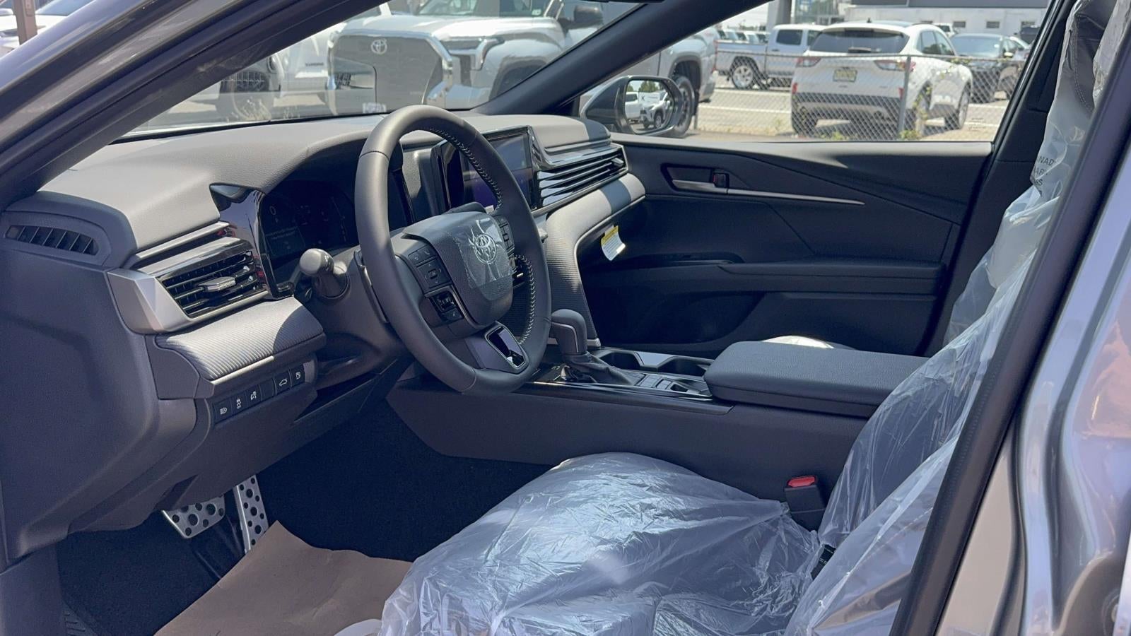 2026 Toyota Camry SE AWD