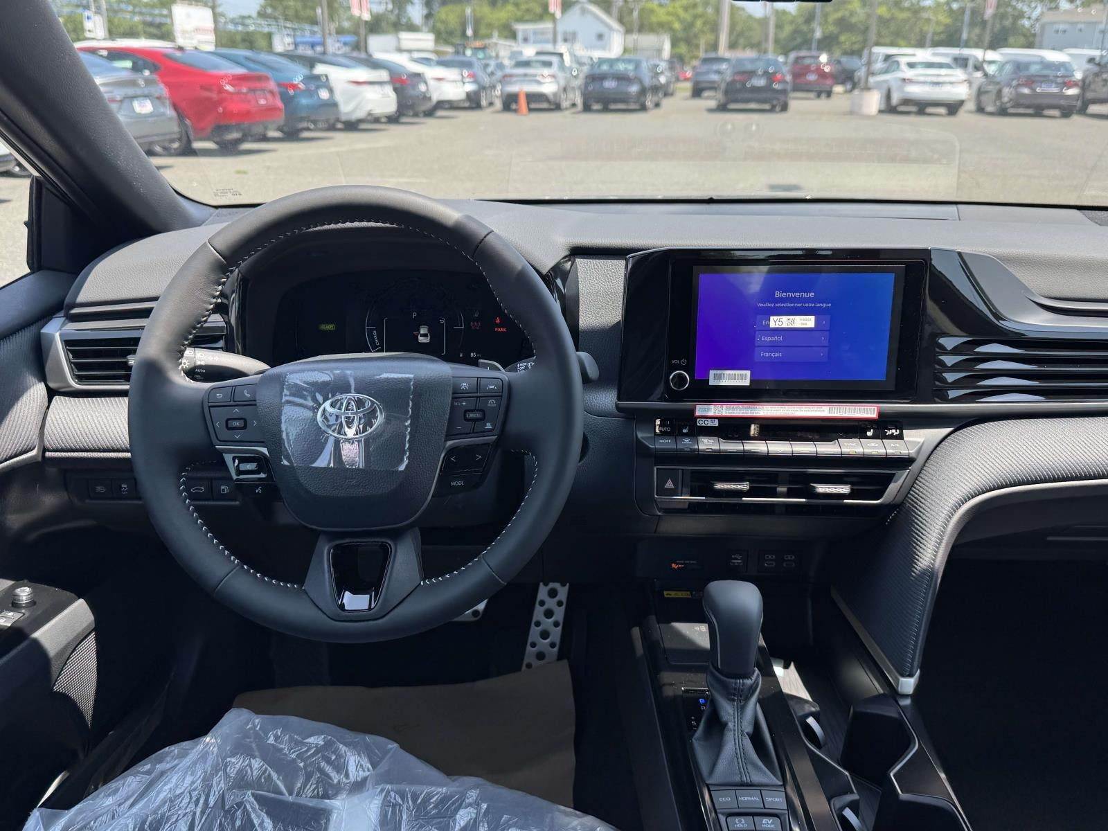 2026 Toyota Camry SE AWD
