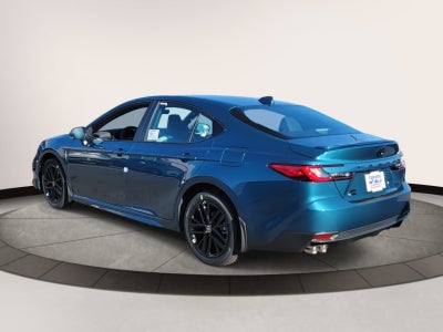 2026 Toyota Camry SE AWD