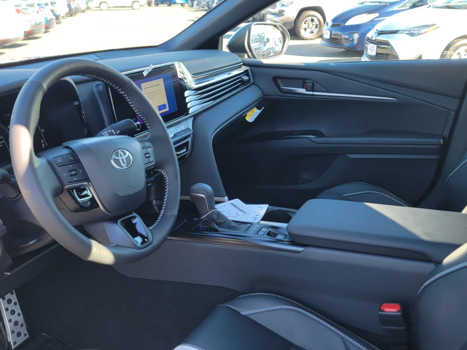 2026 Toyota Camry SE AWD