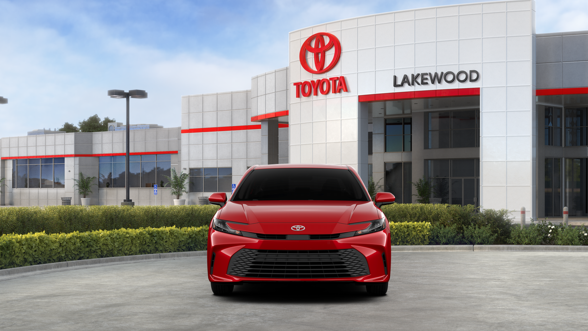 2026 Toyota Camry LE AWD