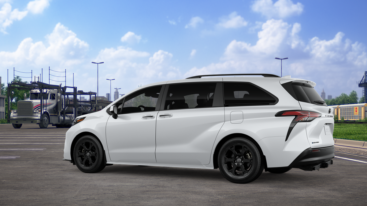 2026 Toyota Sienna Woodland Edition