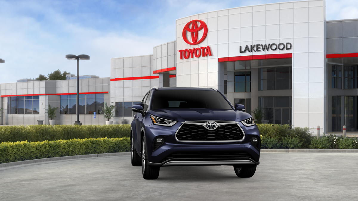 2026 Toyota Highlander Hybrid Platinum