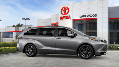 2026 Toyota Sienna Platinum