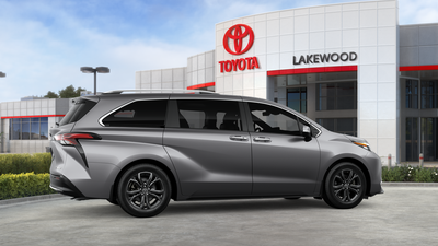 2026 Toyota Sienna Platinum