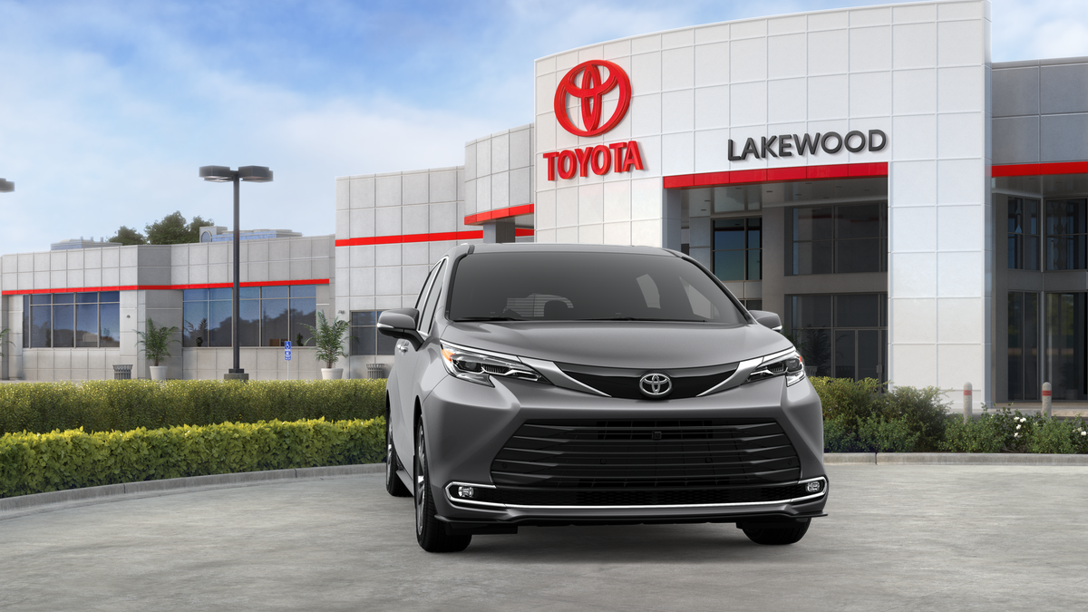 2026 Toyota Sienna Platinum