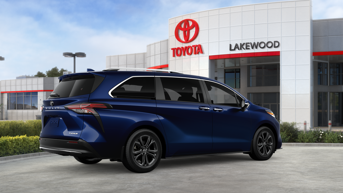2026 Toyota Sienna Platinum