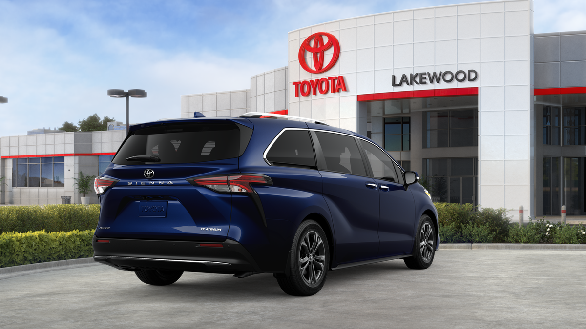 2026 Toyota Sienna Platinum
