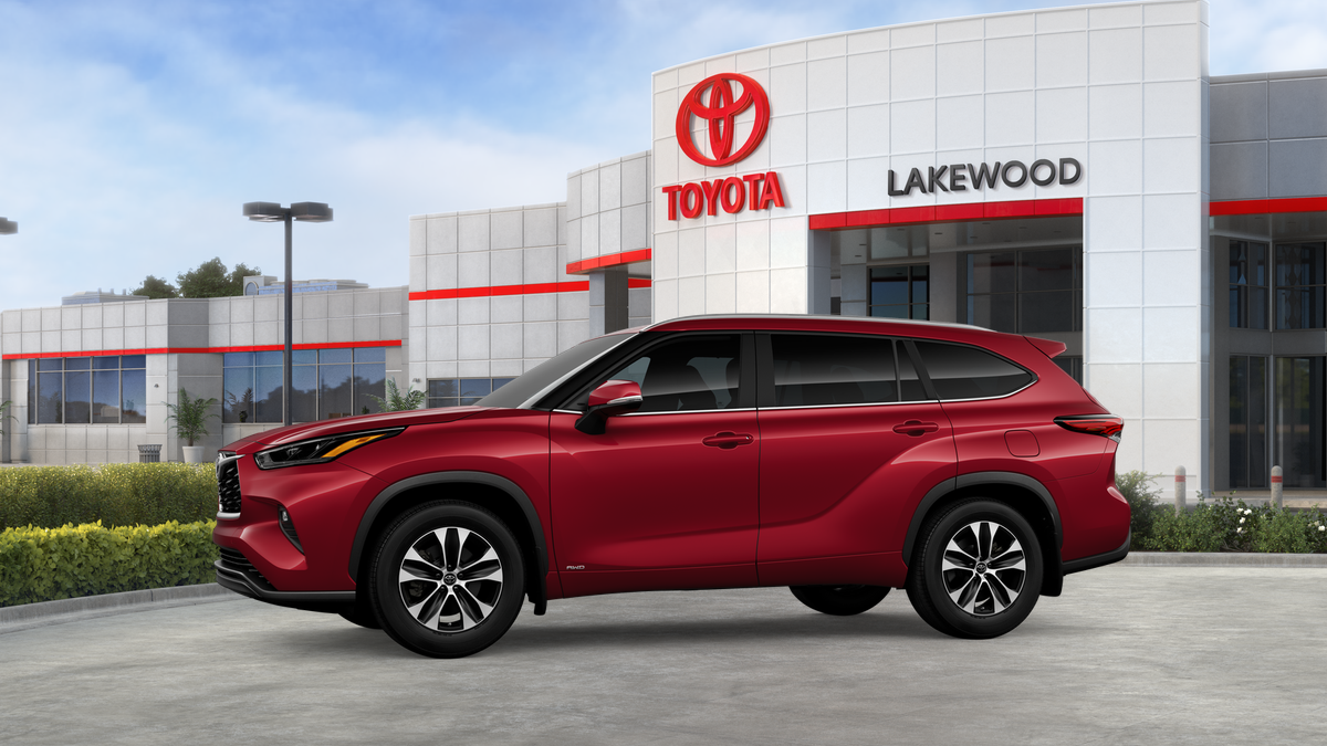 2026 Toyota Highlander Hybrid XLE