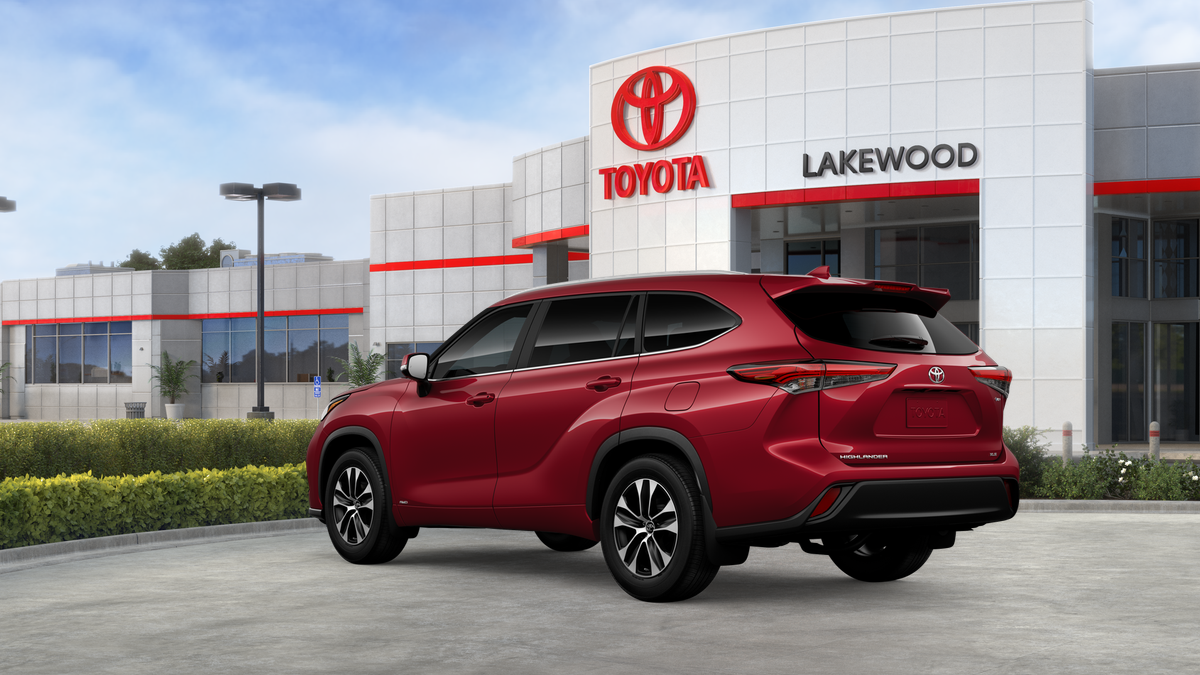 2026 Toyota Highlander Hybrid XLE